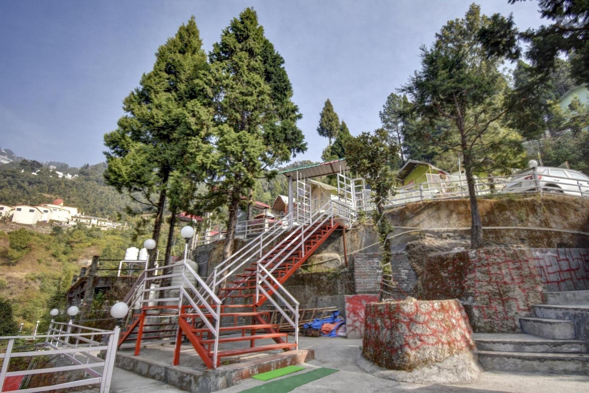 Hotel O Pine Tree Mussoorie Esterno foto